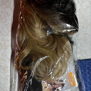 BNIP dark brown with blonde bangs